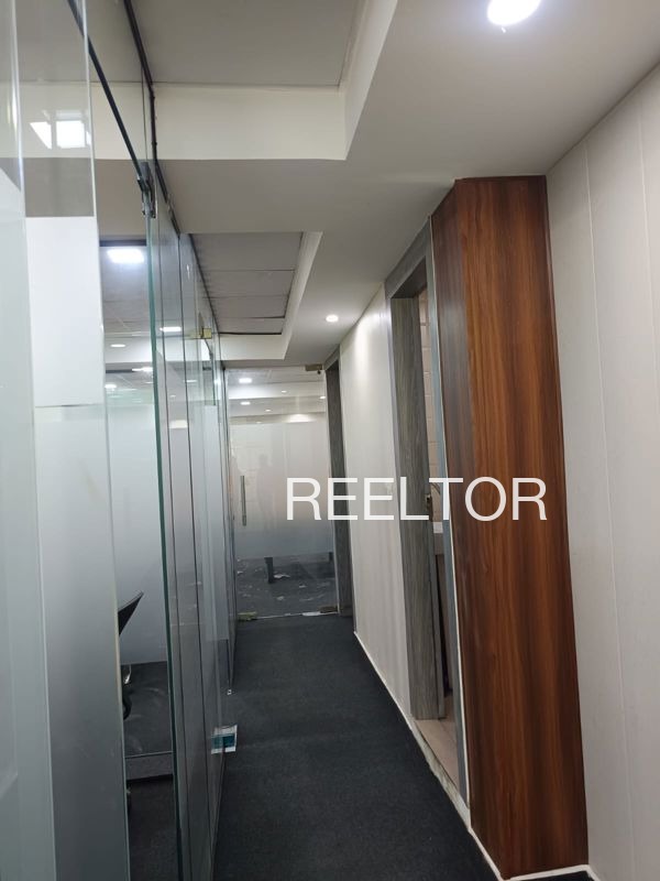 Office Space For Rent In Santaipet Tadwai