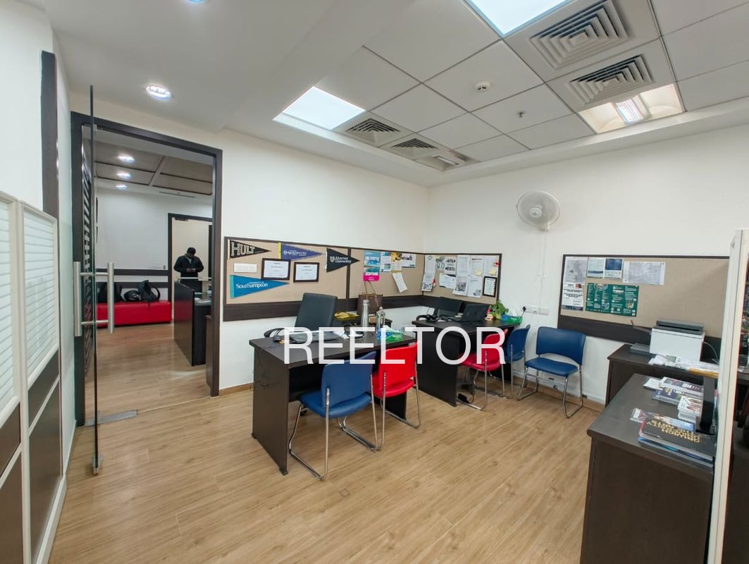 Office Space For Sale In Bhamaragad Maharashtra