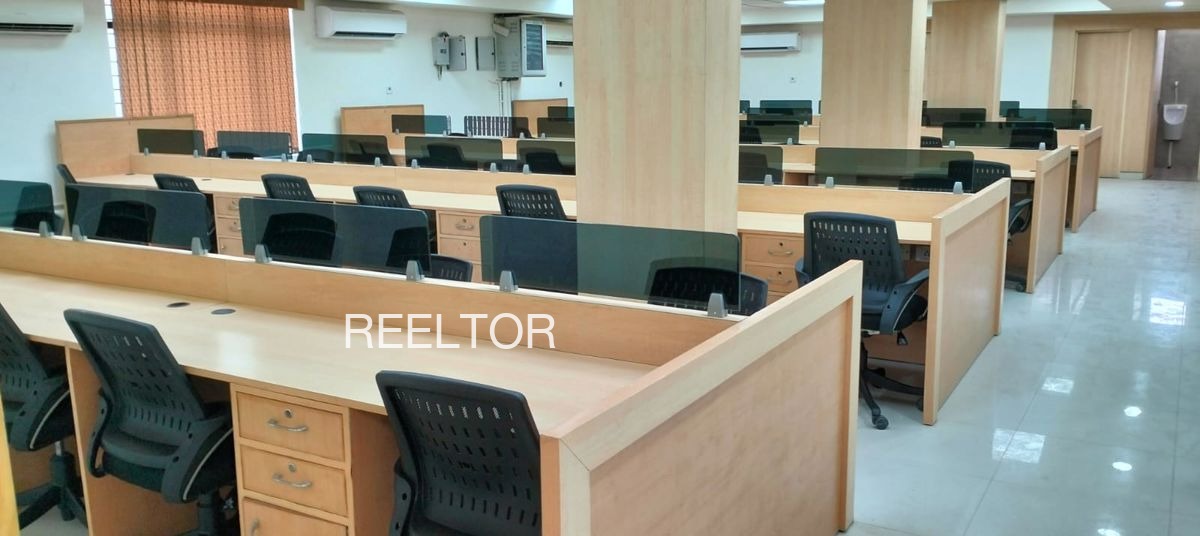 Office Space For Sale In Bhamaragad Maharashtra