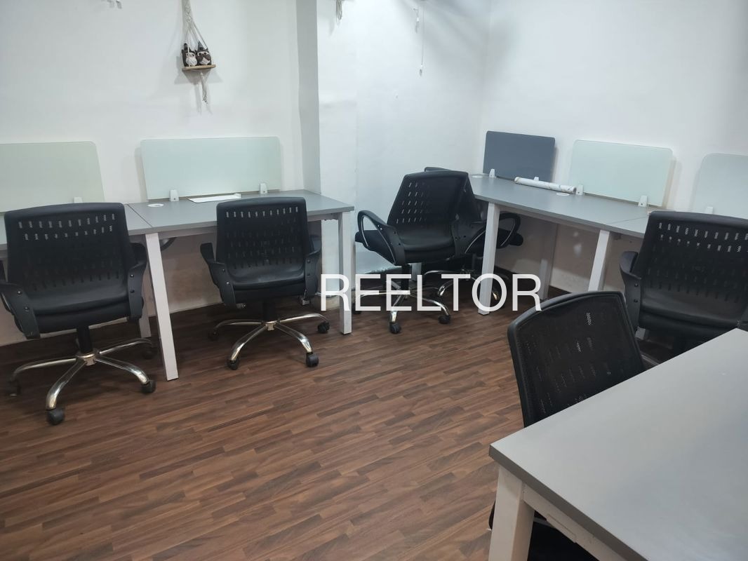 Office Space For Rent In Cheekkapalli Colony Kondotty