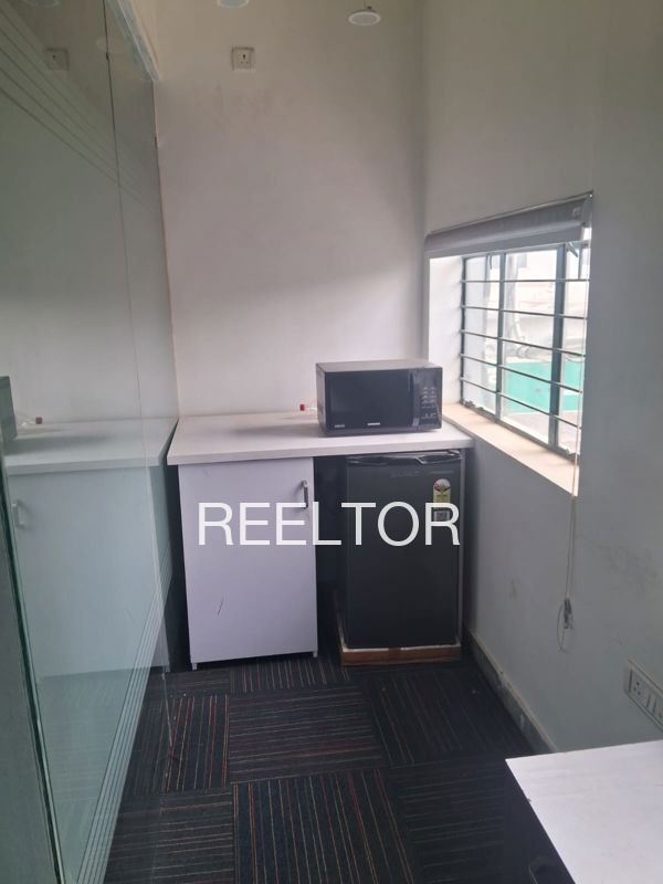 Office Space For Sale In Pharkiya Jakholi