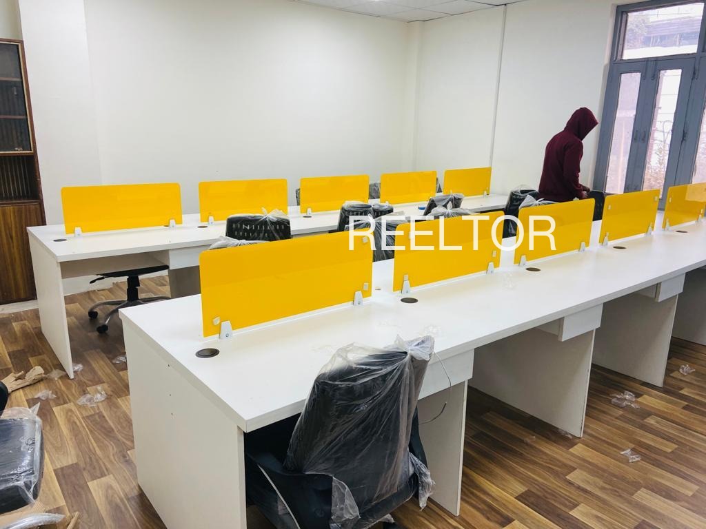 Office Space For Rent In Keela Paravathur Orathanadu
