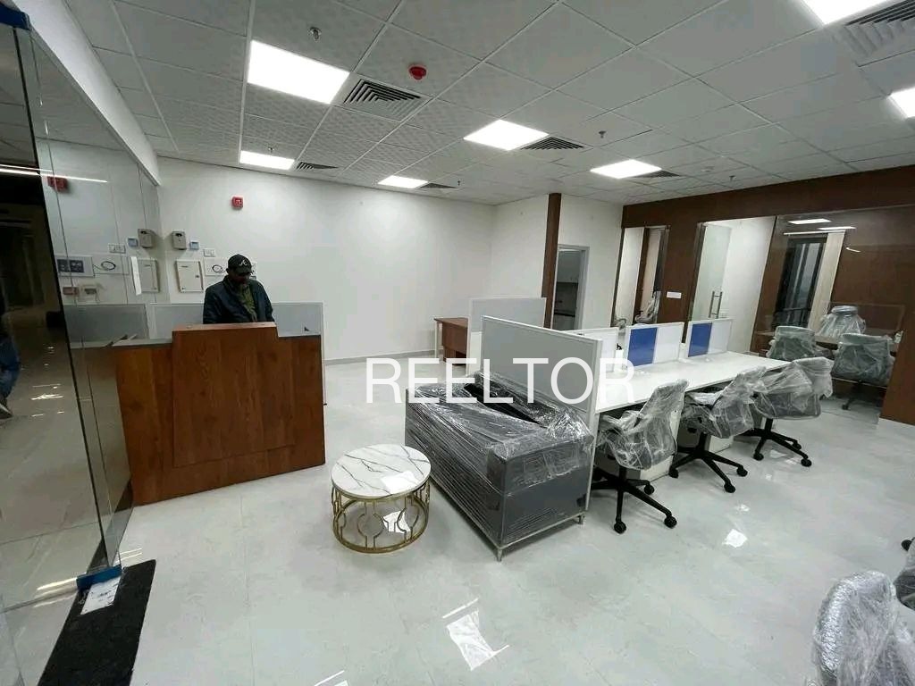 Office Space For Sale In Auranpur Maakdon