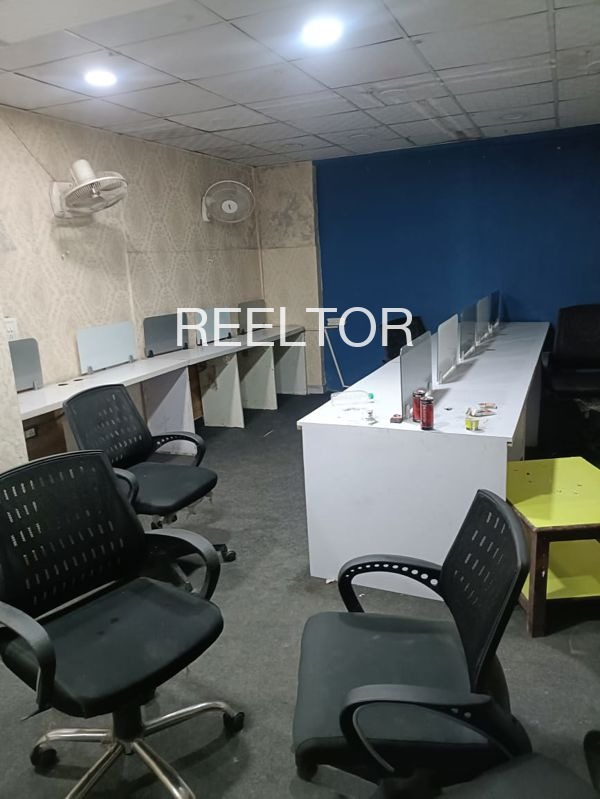 Office Space For Sale In Chakadu Shirpur