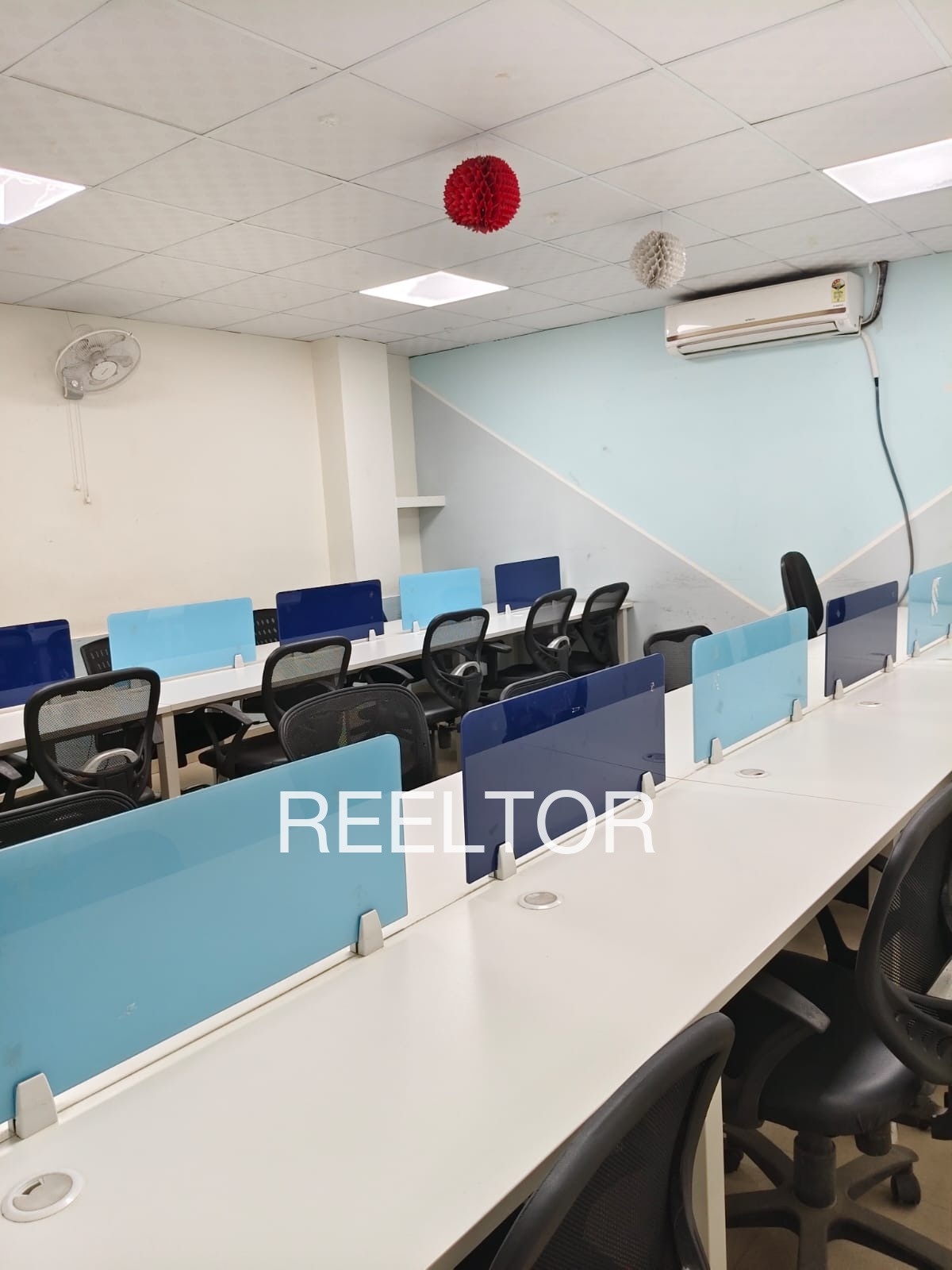 Office Space For Sale In Nausari Jakholi