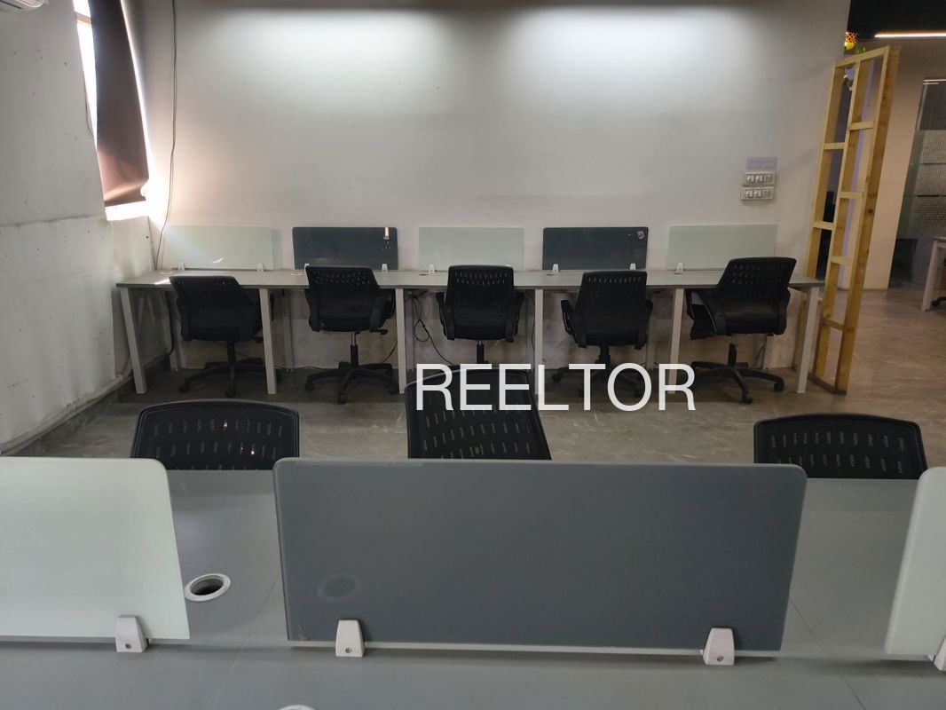 Office Space For Rent In Purwa Khiriya Karera