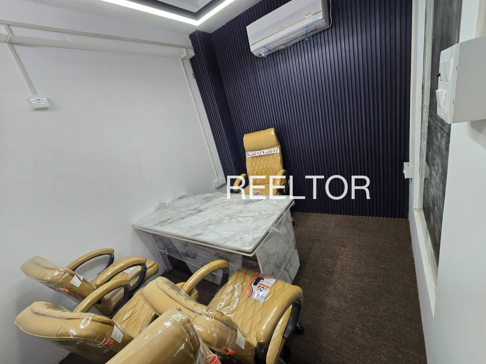 Office Space For Sale In Bhangda Nandurbar