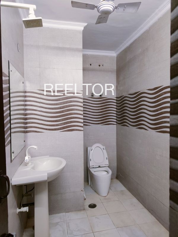 Pg For Rent In Bakal Sarra Salekasa