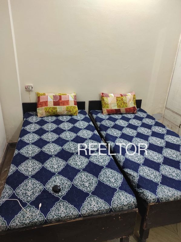 Pg For Rent In Pipalya Songara Nalkheda