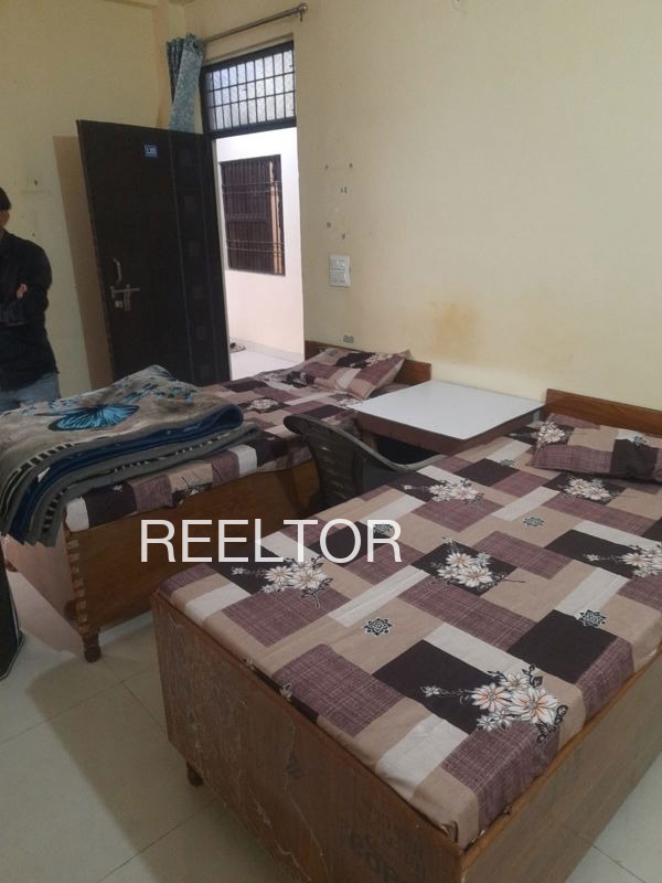 Pg For Rent In Arigoundanur Mettur