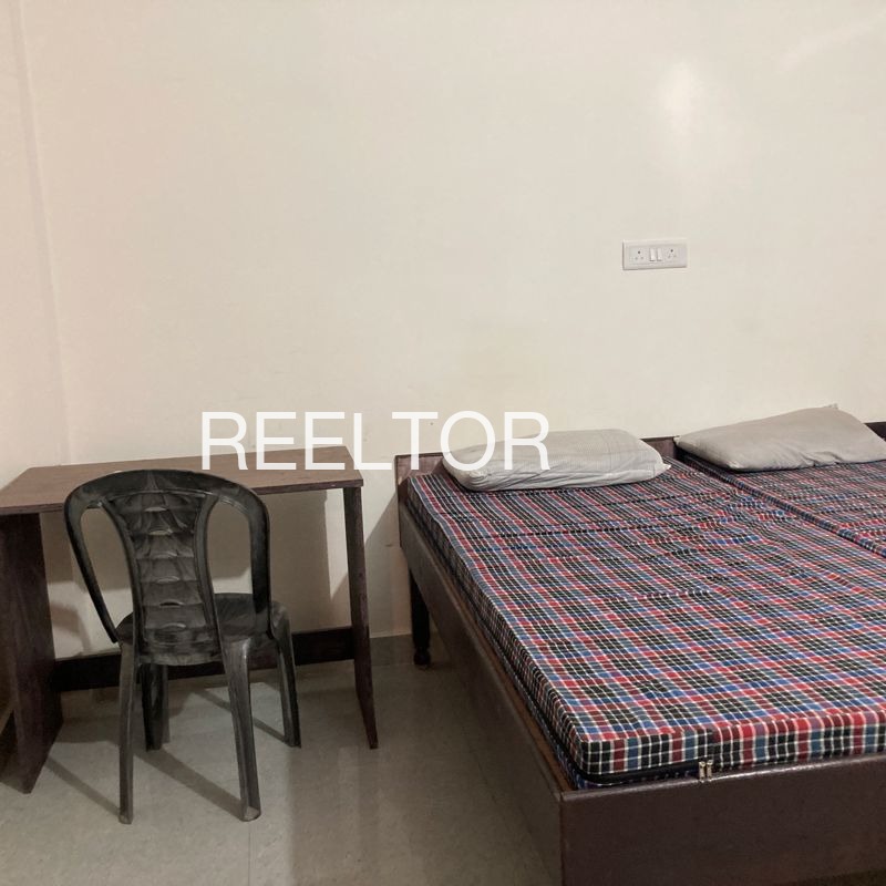 Pg For Rent In Vadukkumedu Kulithalai