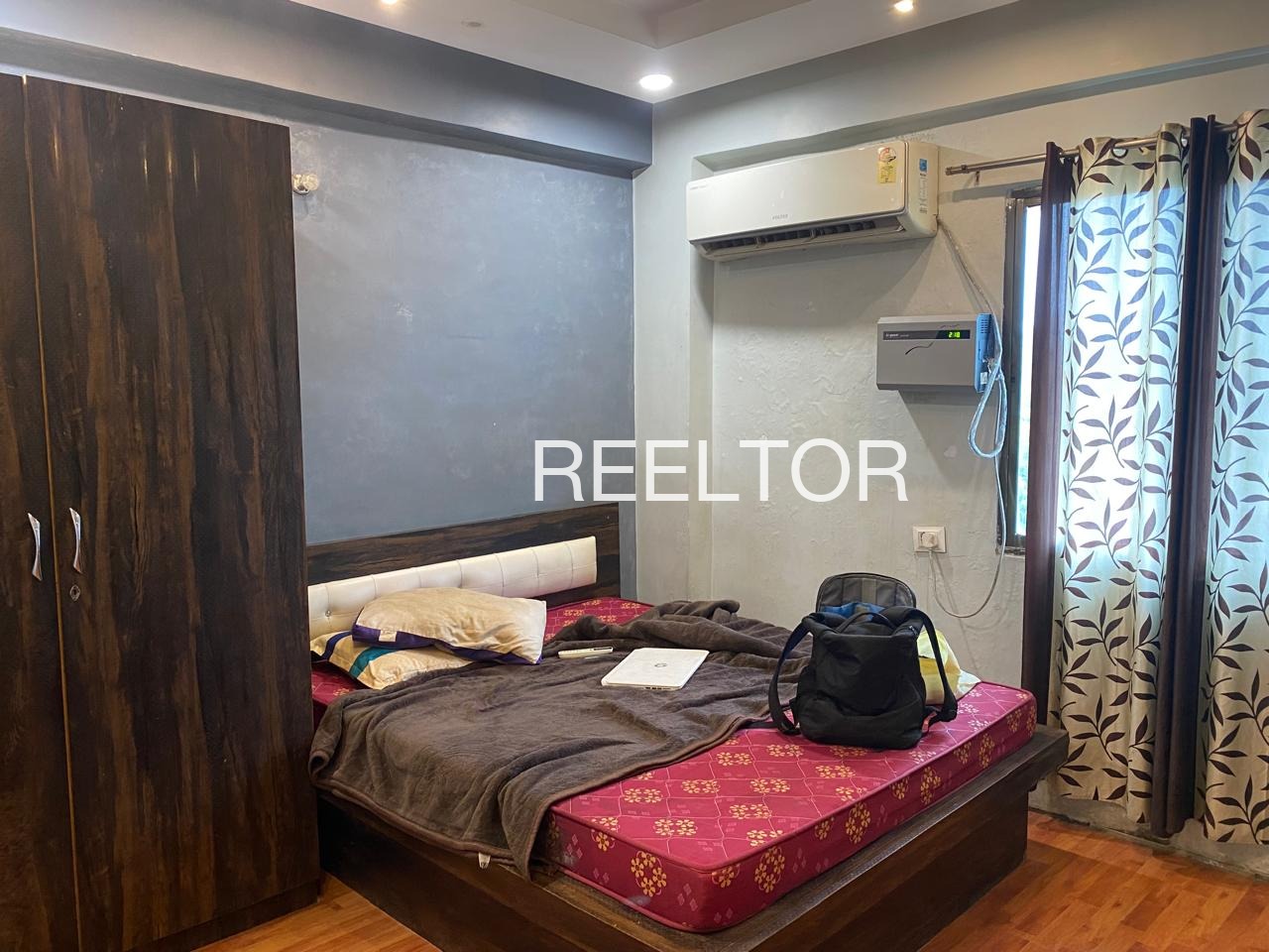 Pg For Rent In Barwet Petlawad