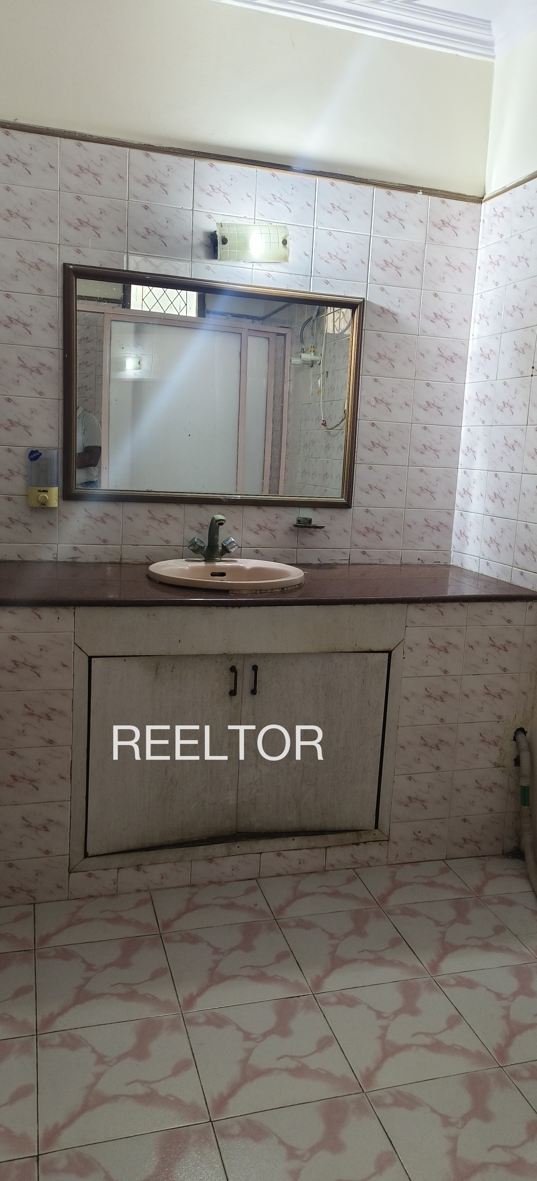 Pg For Rent In Gajraulla Jai Singh Thakurdwara