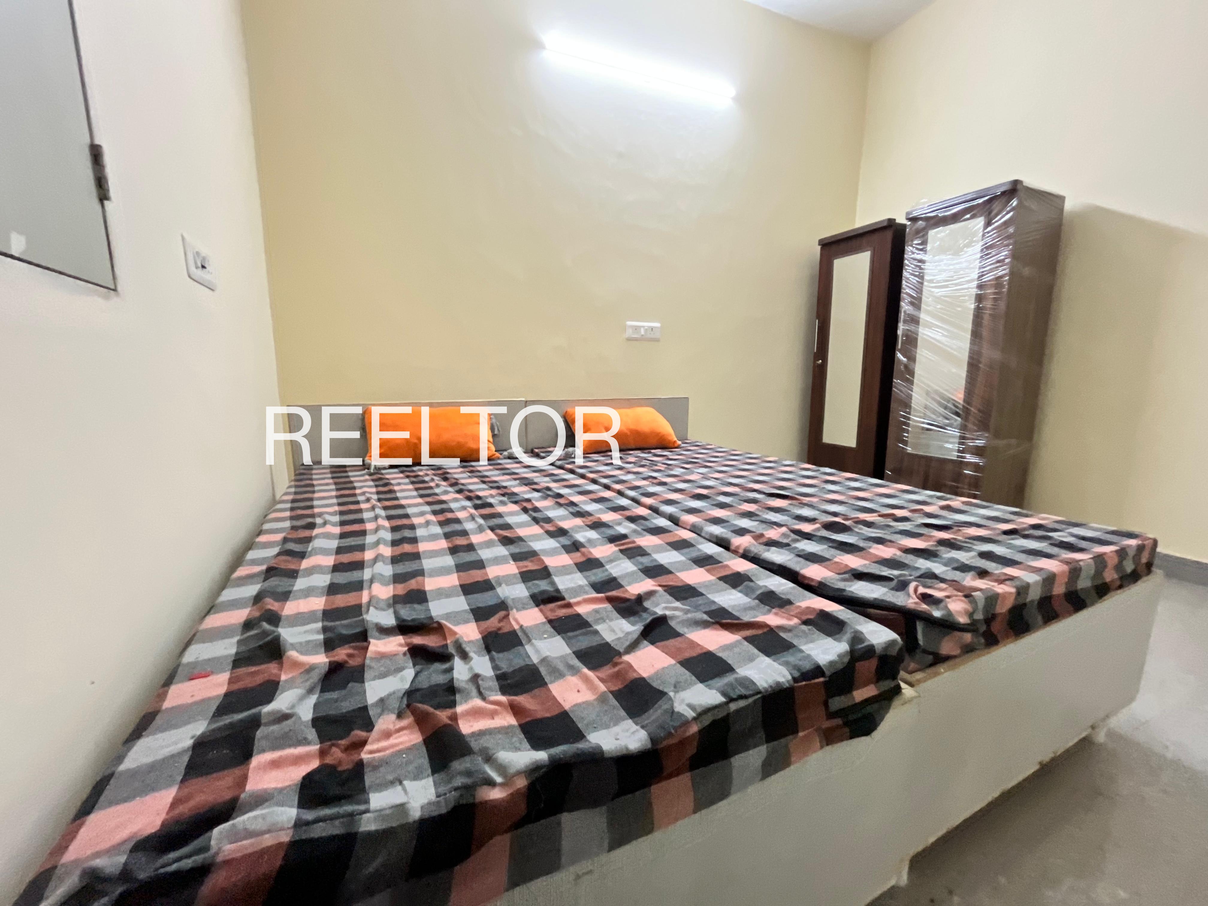 Pg For Rent In Jujharumariya Majholi