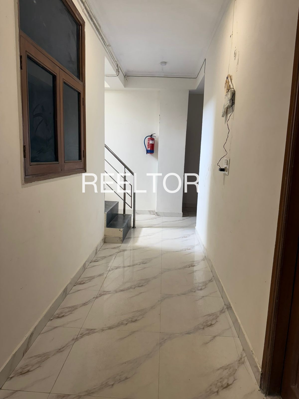 Pg For Rent In Vadukkumedu Kulithalai