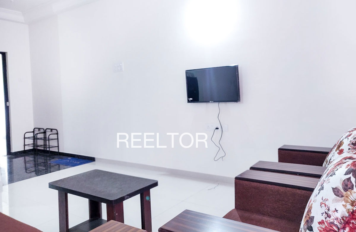 Pg For Rent In Saturang Sangla