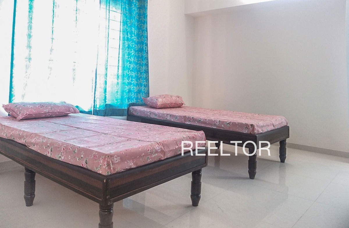Pg For Rent In Gajraulla Jai Singh Thakurdwara