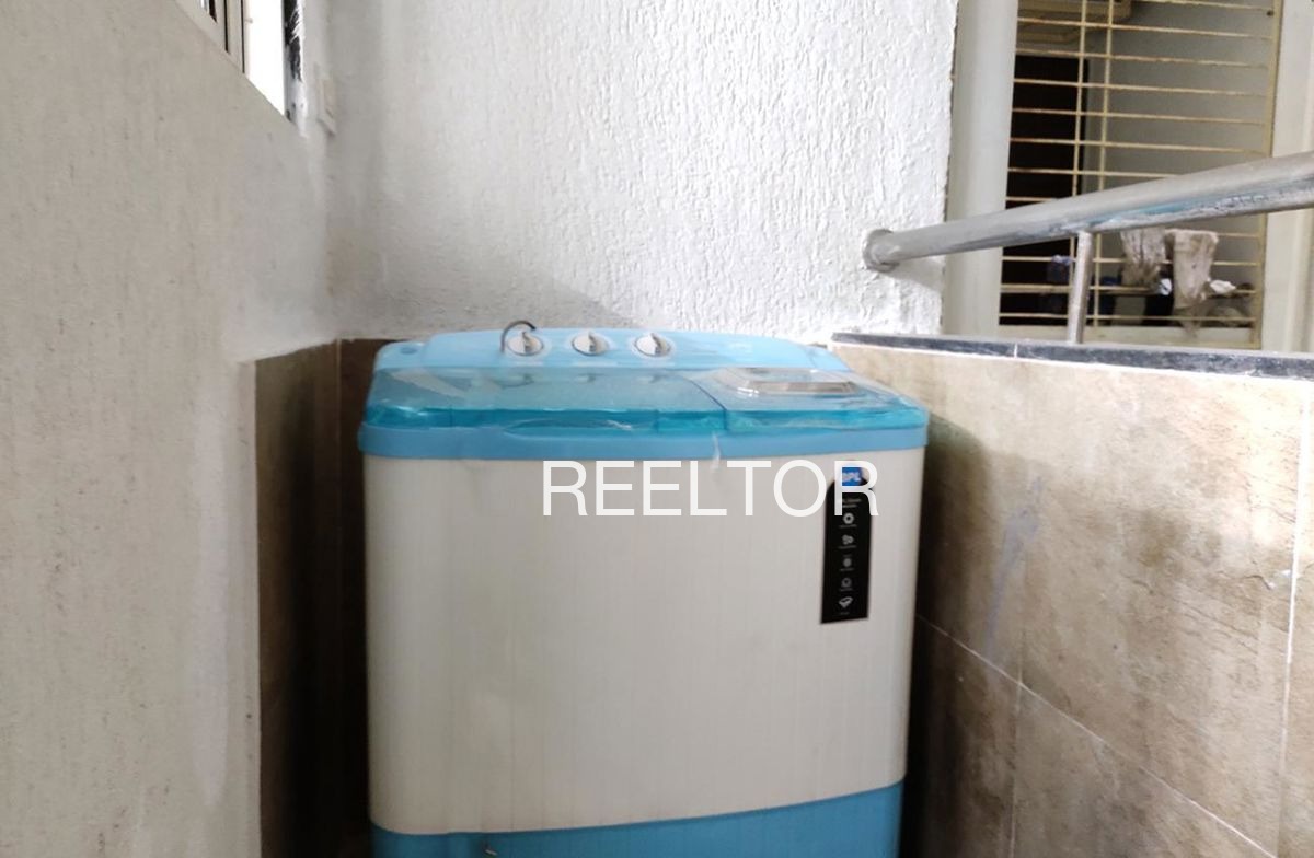 Pg For Rent In Ankushvihir Akkalkuwa