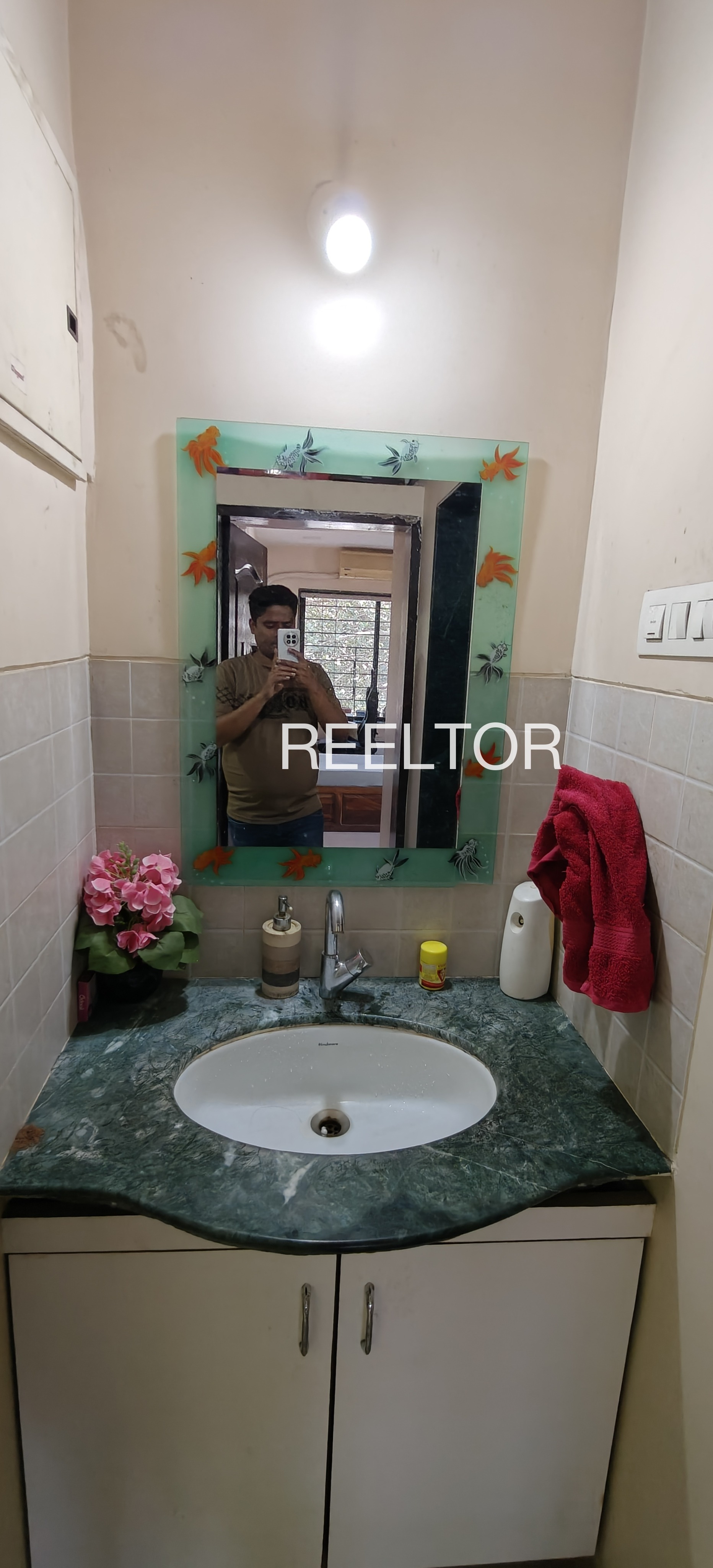 Pg For Rent In Sarpat Bhikiasain