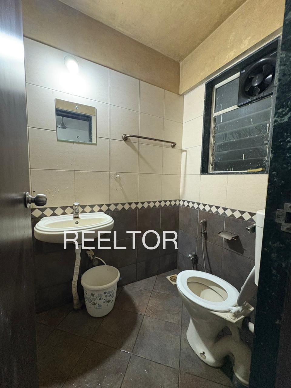 Pg For Rent In Mannangady Pattukkottai