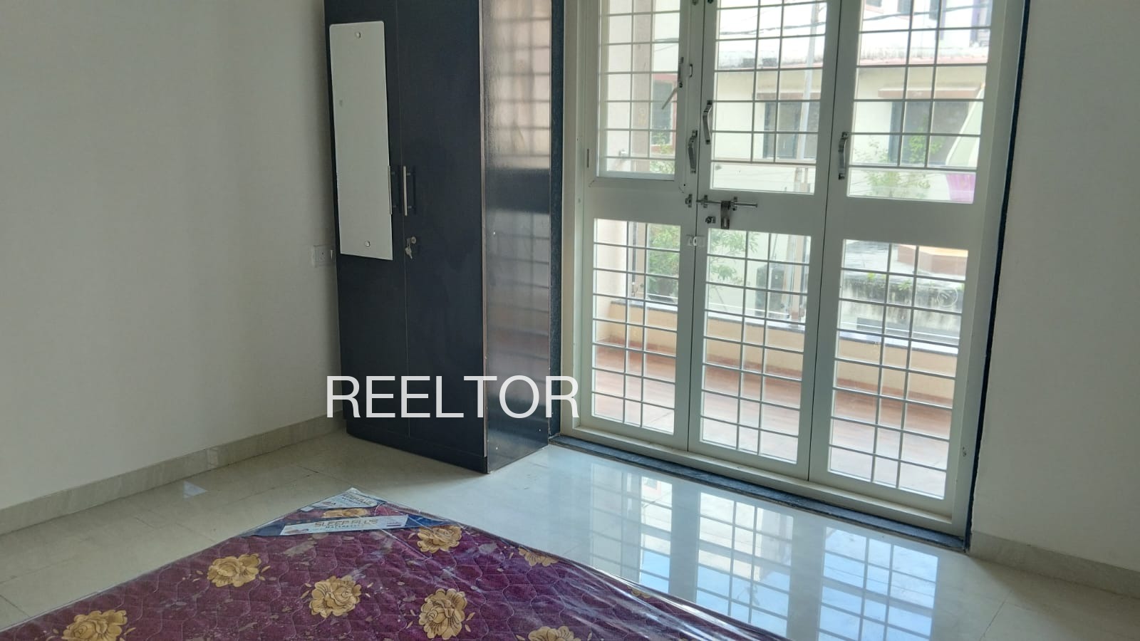 Pg For Rent In Charvidand Tola Kurkheda