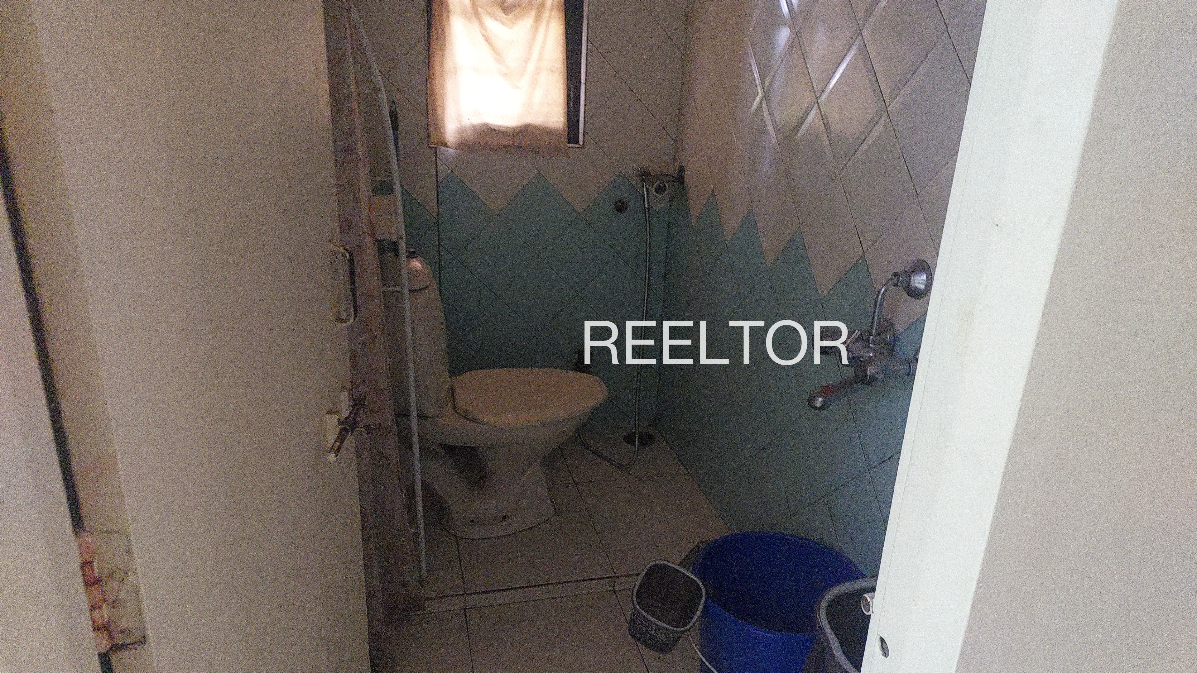 Pg For Rent In Amar Kho Khaniyadhana