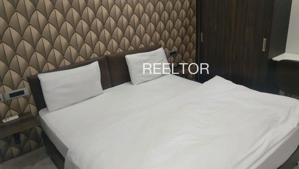 Pg For Rent In Damtal Nurpur