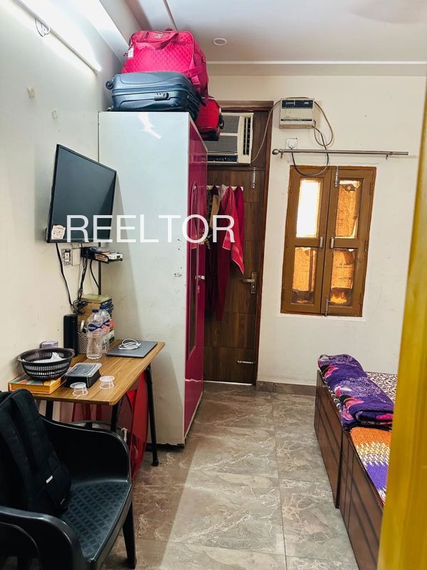 Pg For Rent In Chhalah Rajgarh
