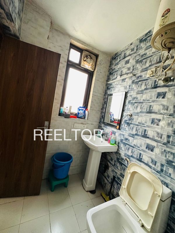 Pg For Rent In Surappanayakkanur Aravakurichi