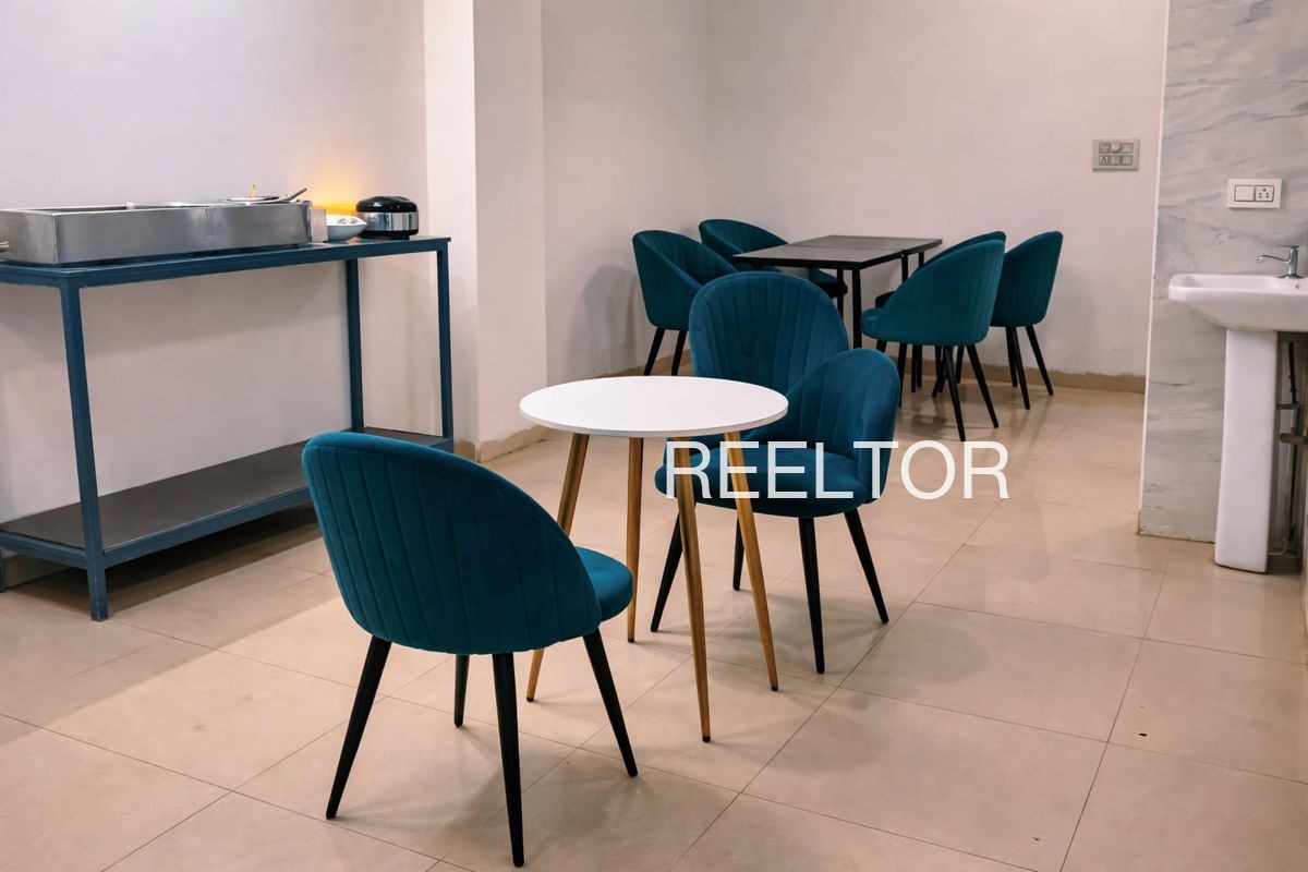 Pg For Rent In Mai Rajgarh