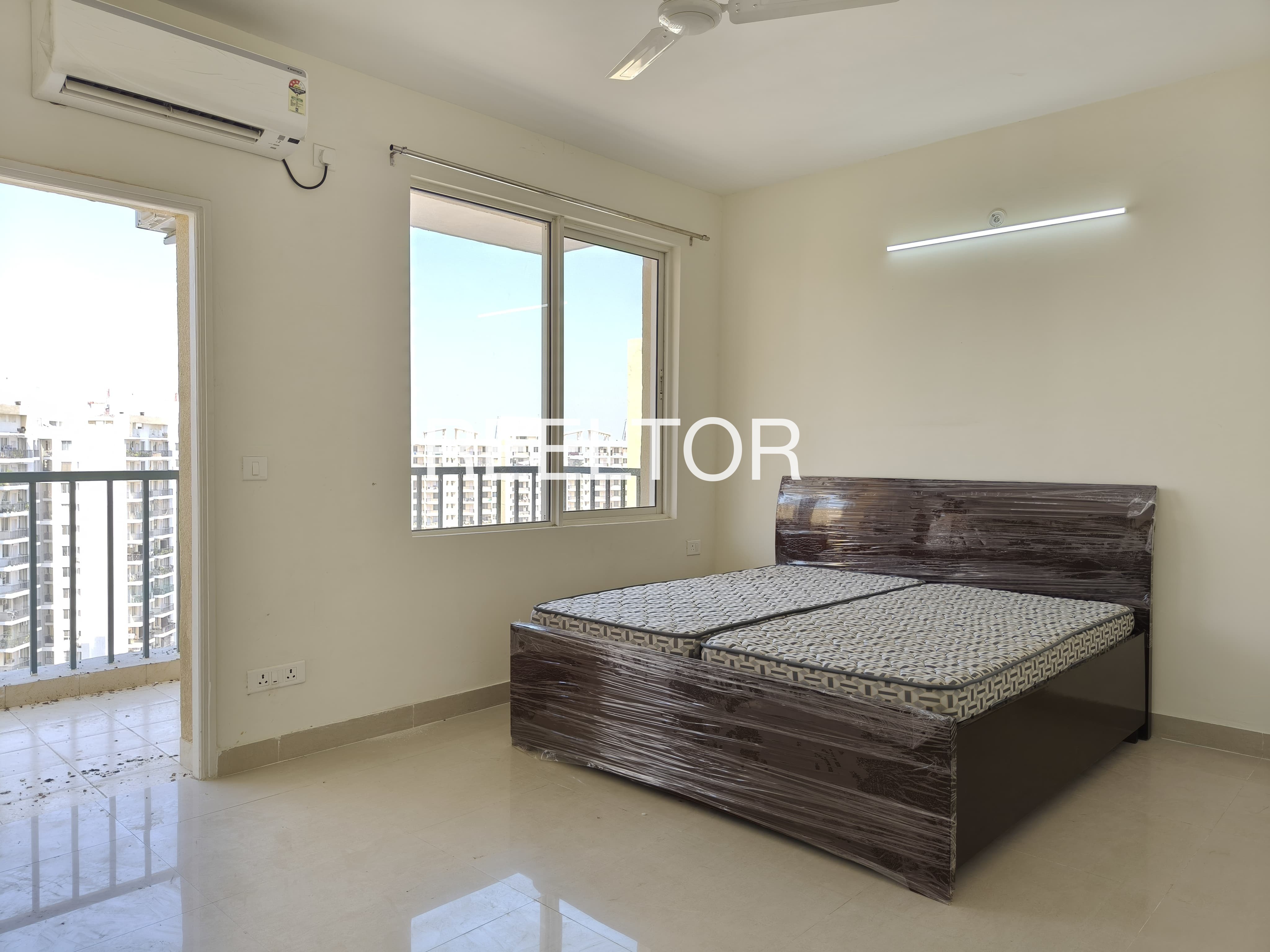 Pg For Rent In Peru Ki Mandenya Moradabad