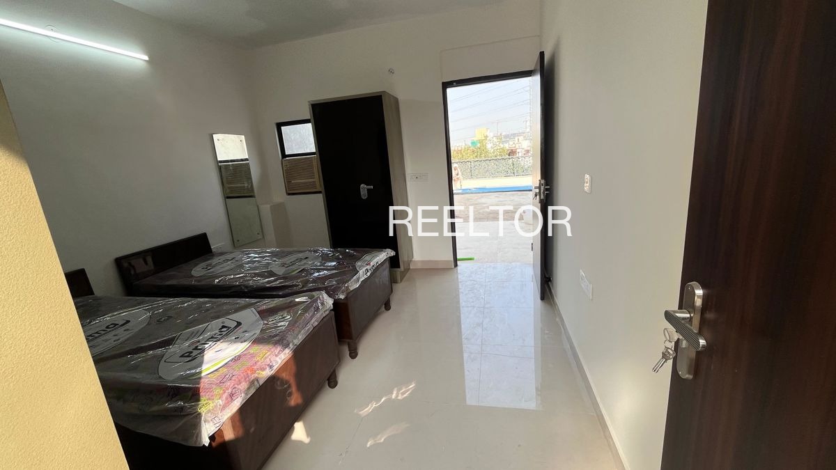 Pg For Rent In Garhi Ka Bainwa Bamanwas
