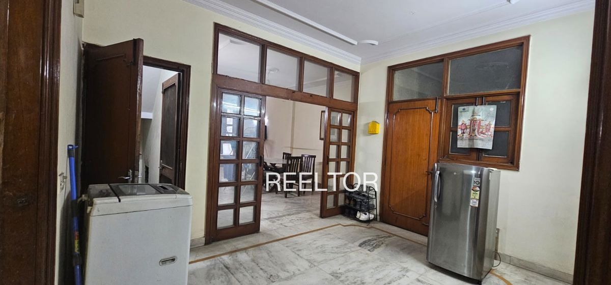 Pg For Rent In Pura Purohiton Porsa