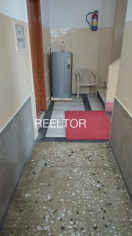 Pg For Rent In Vadukkumedu Kulithalai