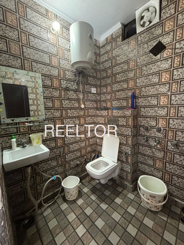 Pg For Rent In Barwet Petlawad