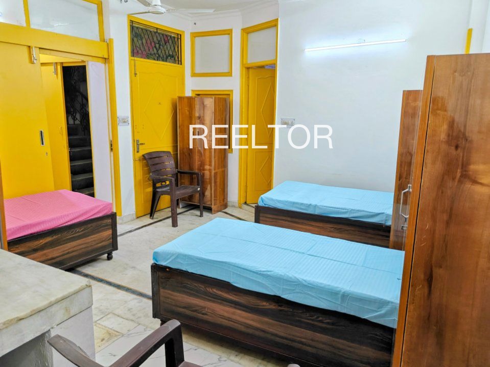 Pg For Rent In Jujharumariya Majholi
