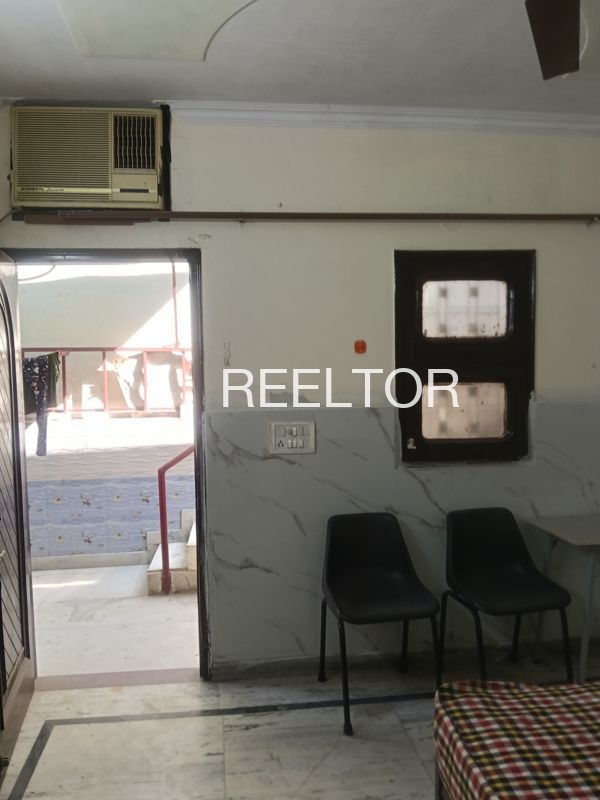 Pg For Rent In Fadanpura Lachhmangarh