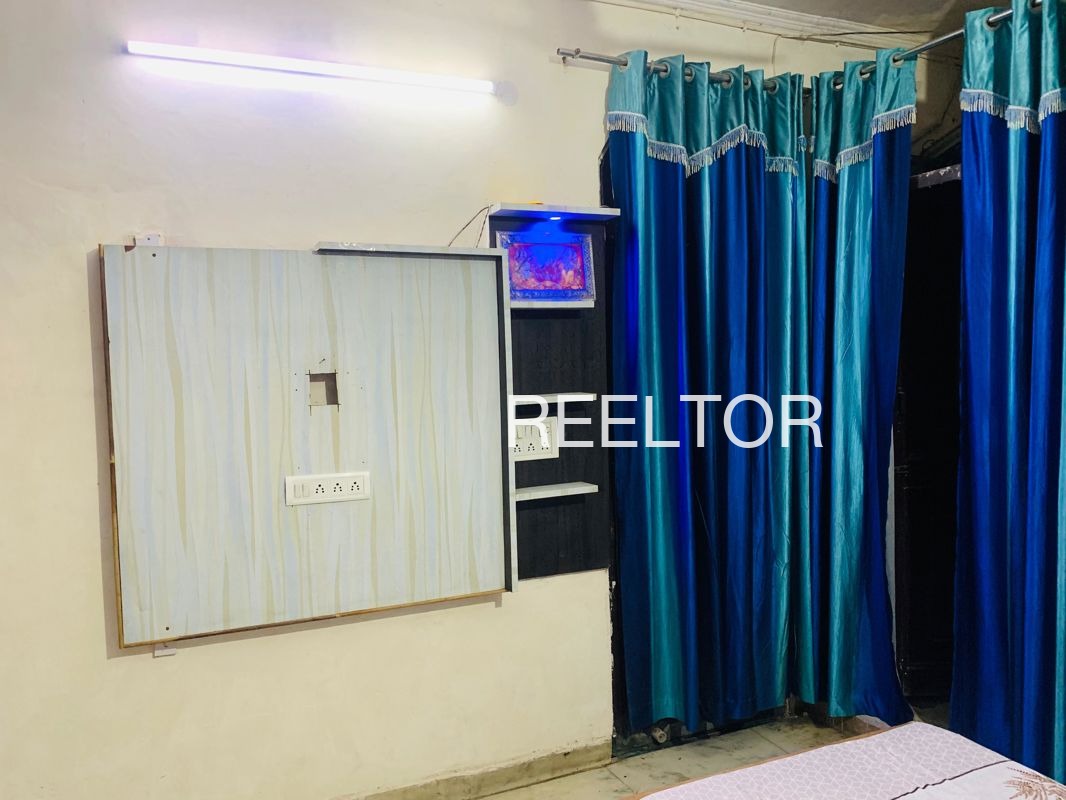 Office Space For Rent In Moti Lank Pratapgarh