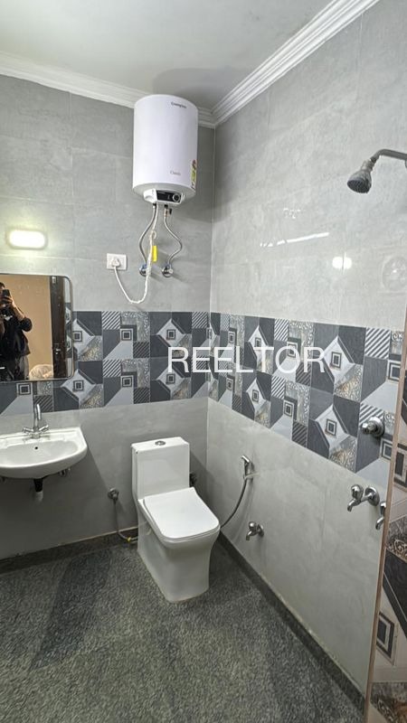 Pg For Rent In Mal Ka Jhonpara Jahazpur