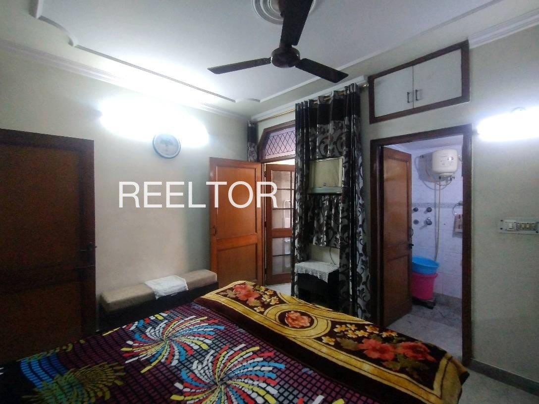 Pg For Rent In Tondehalu Siruguppau