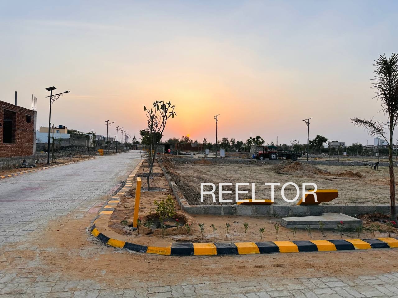Plots For Sale In Nedungotu Colony Adoor