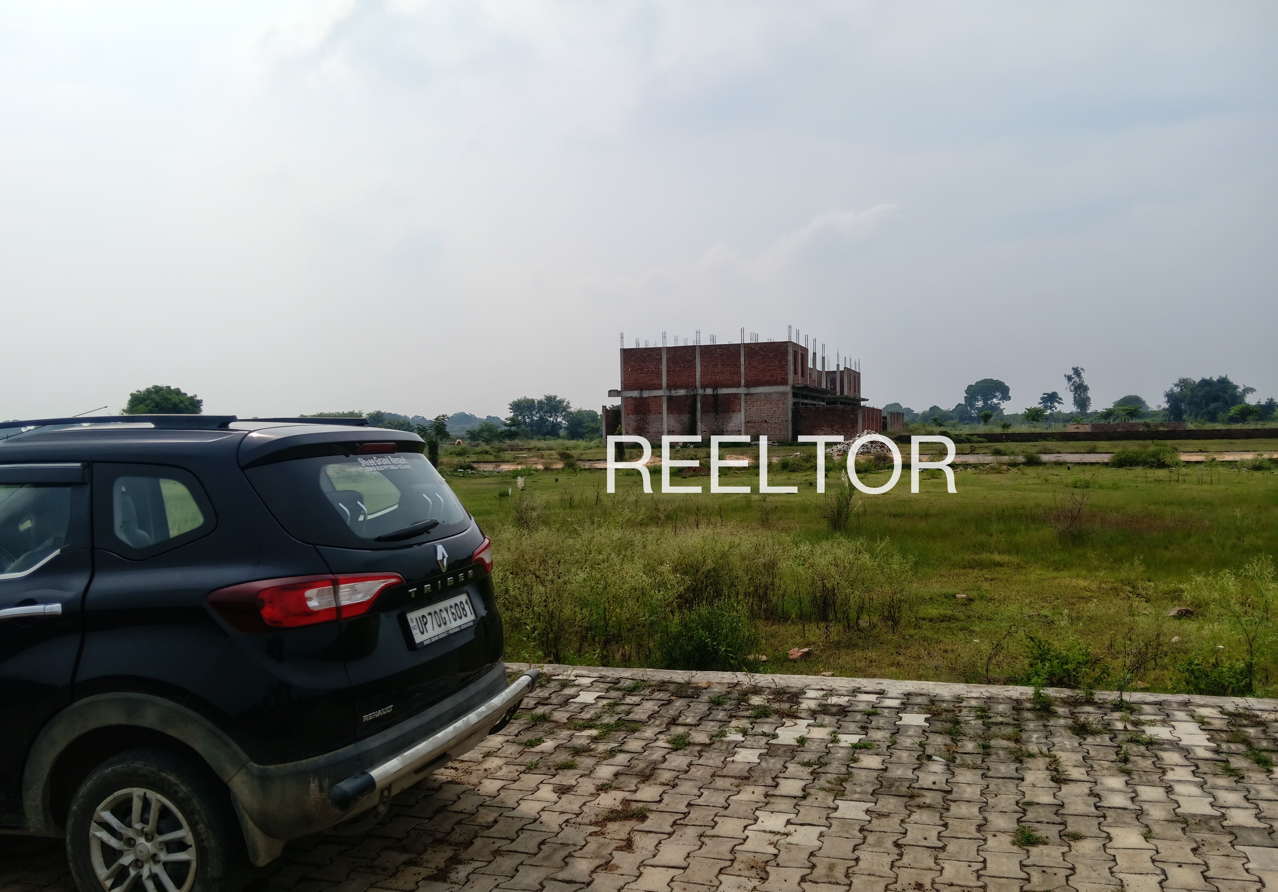 Plots For Sale In Hetampura Seondha