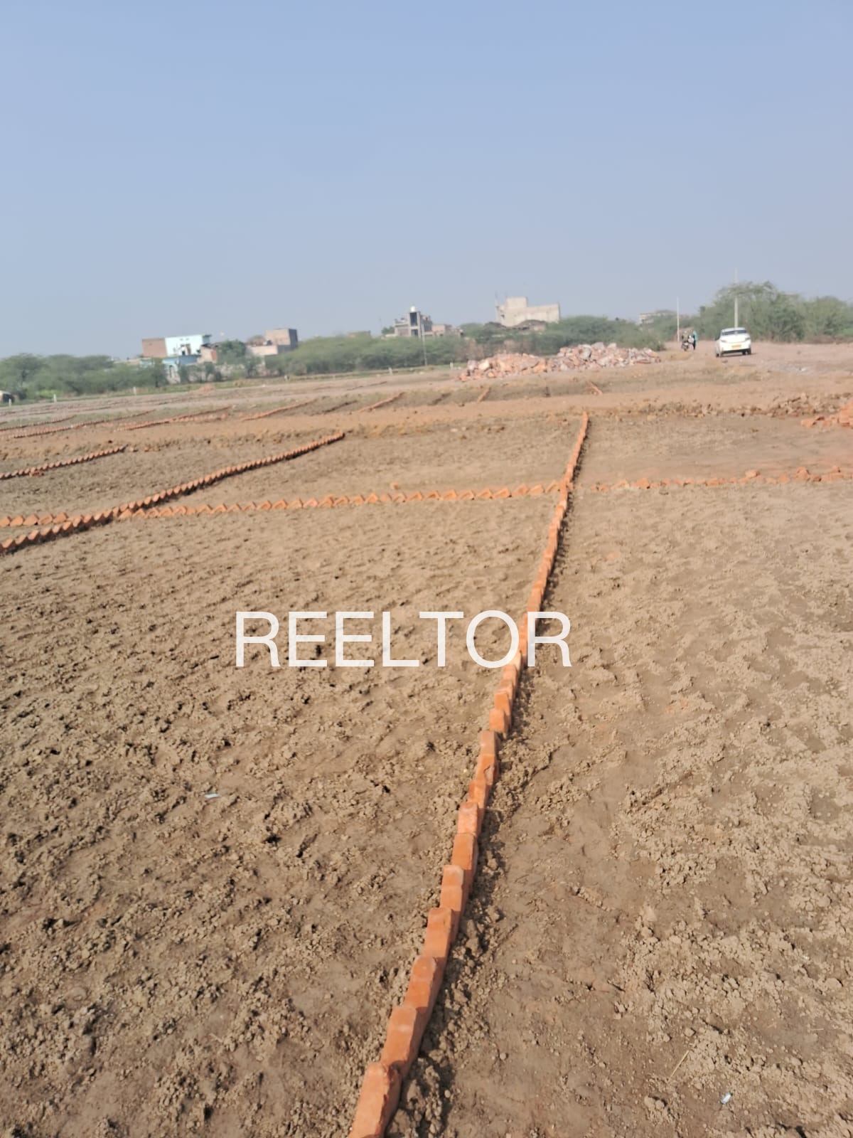 Plots For Sale In Donamaradi Siravarau