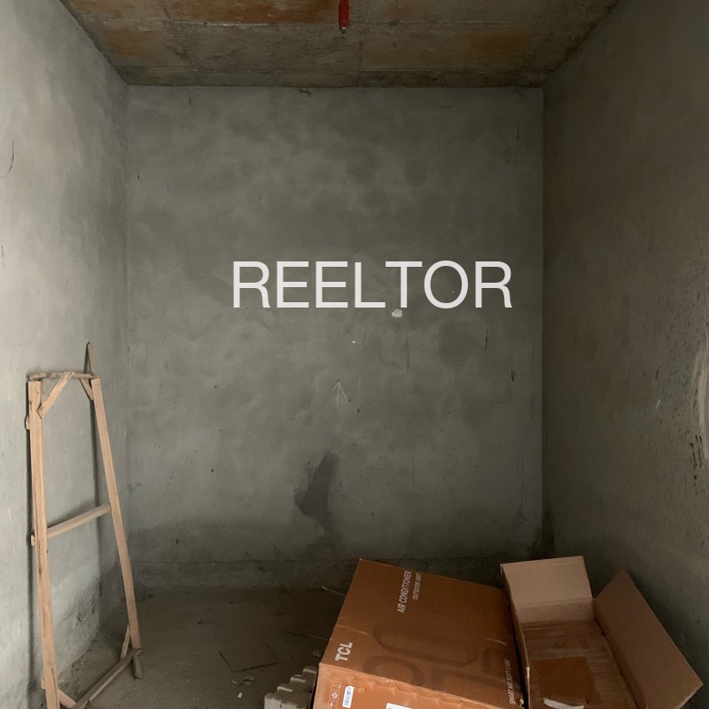 Shop For Rent In Thari Ki Jhonpariyan Bonli
