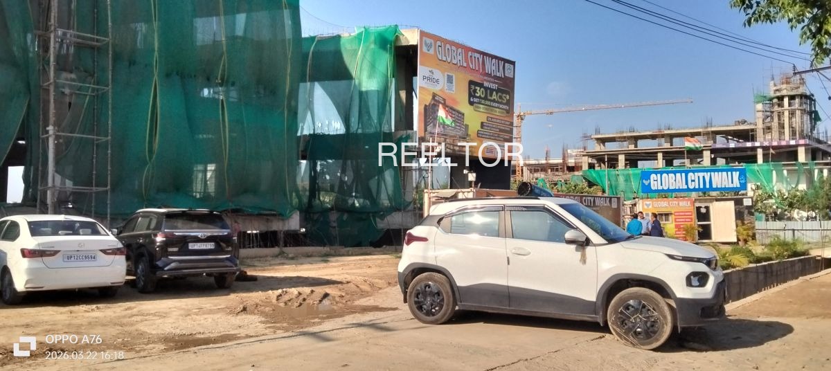 Showroom For Rent In Dopur Bassi