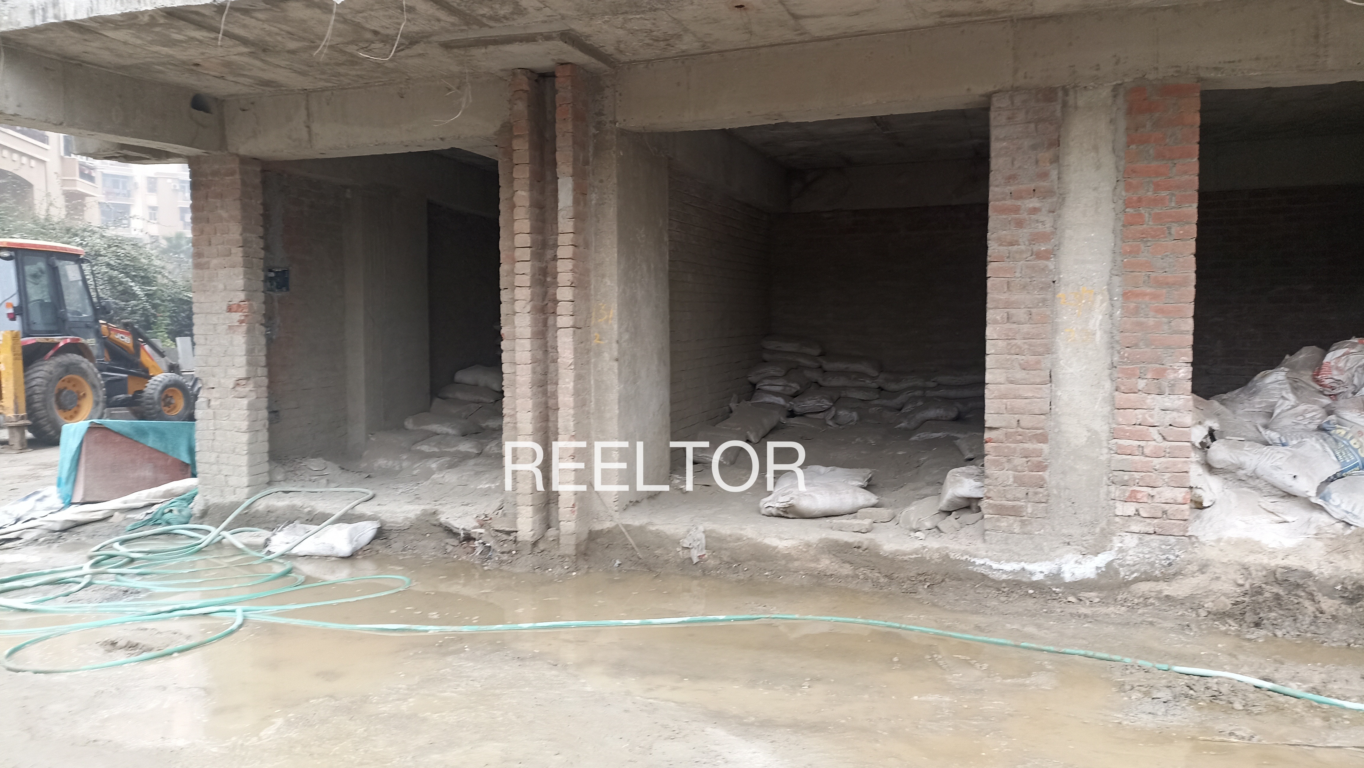 Showroom For Sale In Ghadwadi Kankavli