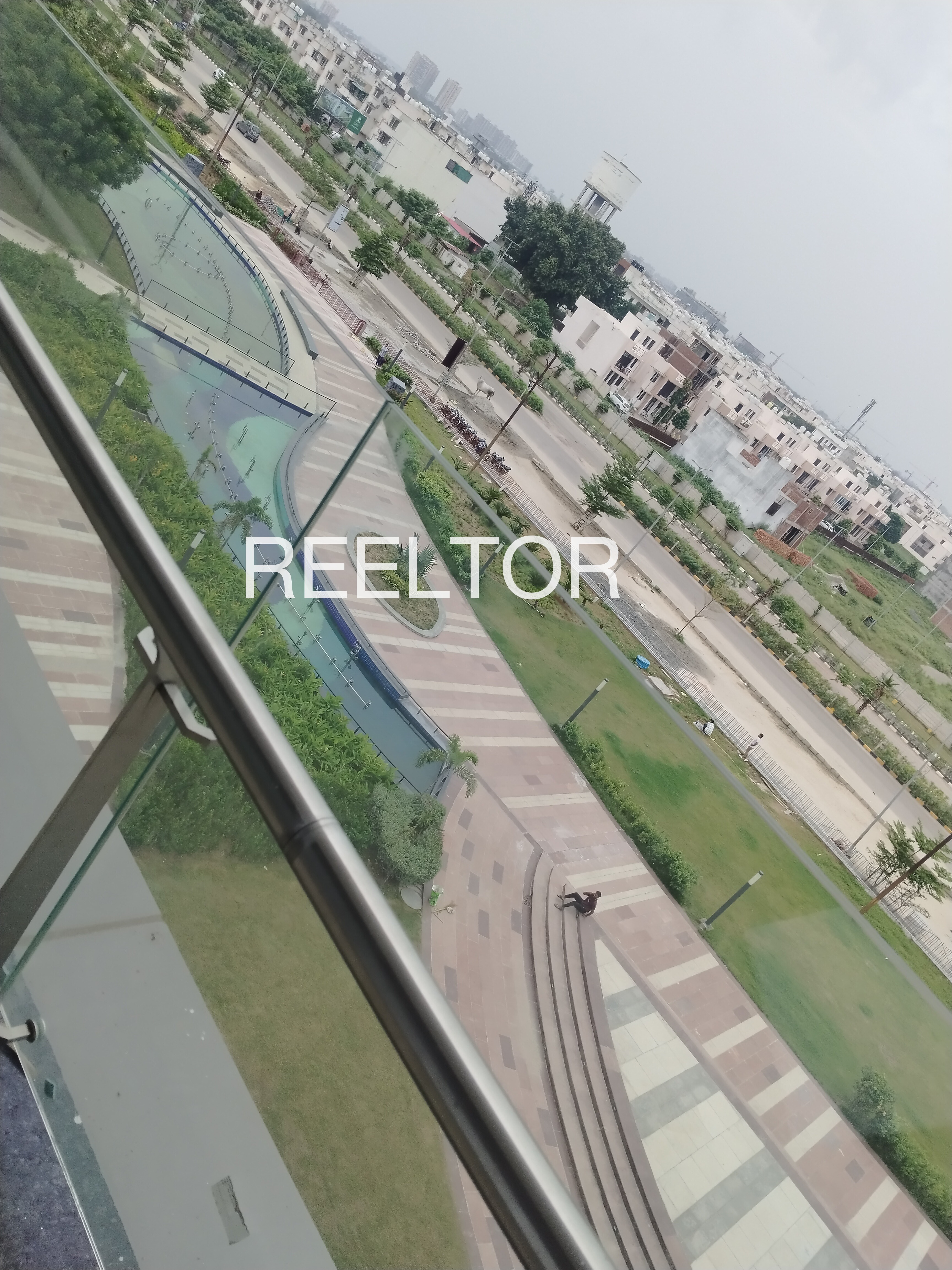 Showroom For Sale In Recha Etapalli