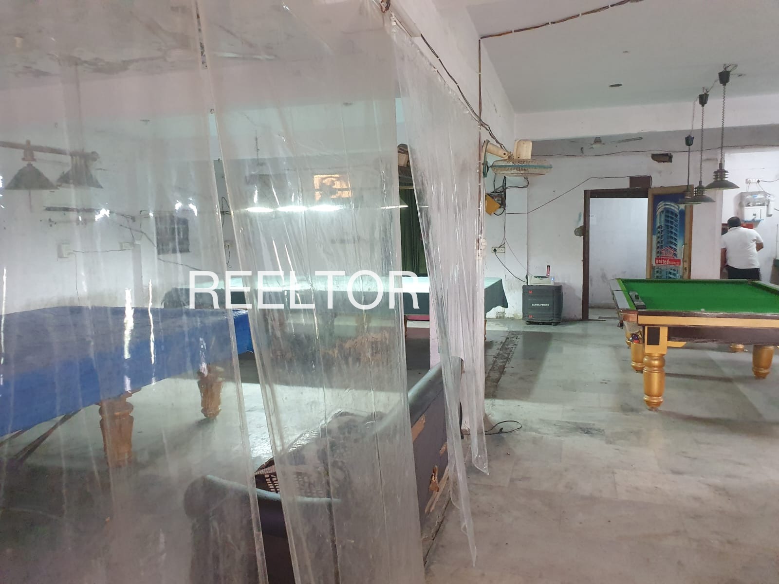 Showroom For Rent In Dopur Bassi