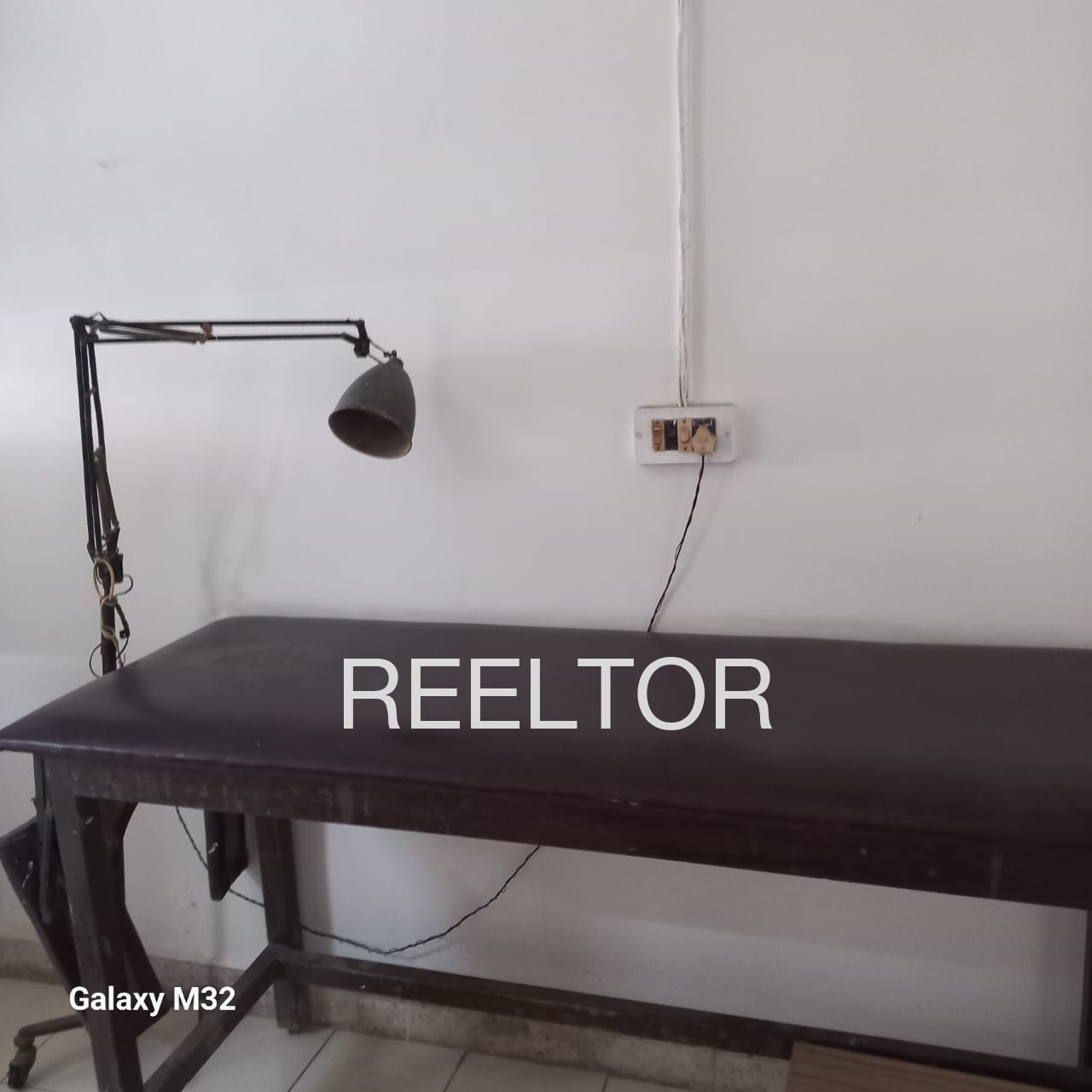 Shop For Rent In West Jyoti Nagar Shahdara