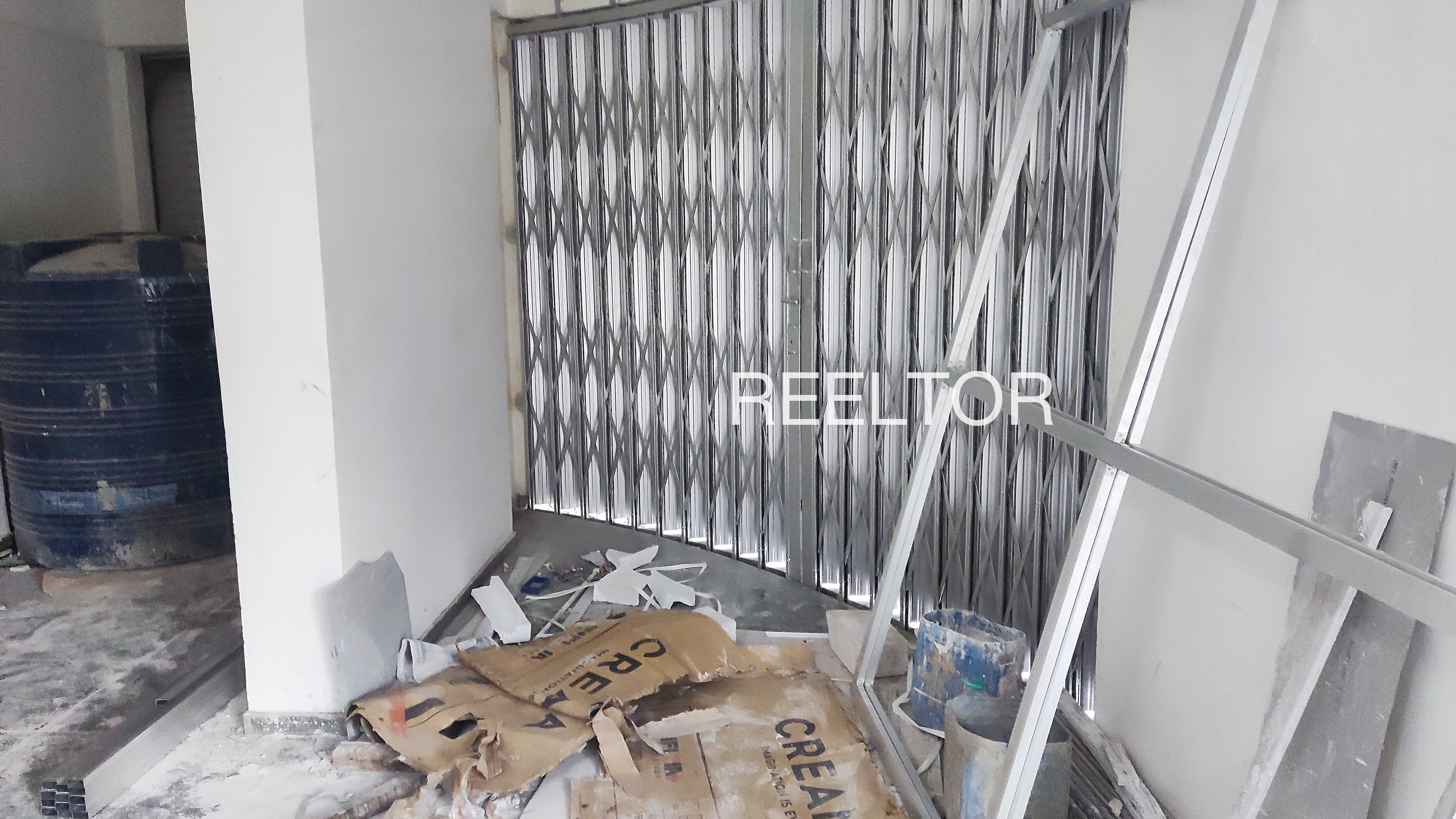 Showroom For Sale In Bainchi Kullu